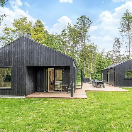 5 Star In Ferienhaus Hals
