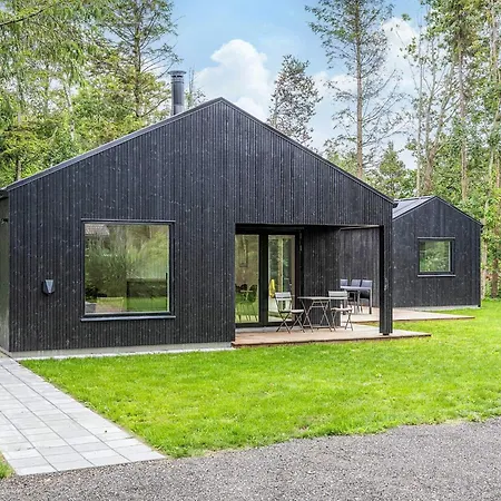 5 Star In Ferienhaus Hals