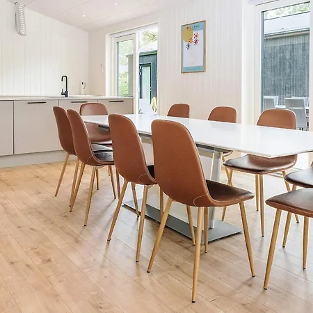 5 Star In Ferienhaus Hals